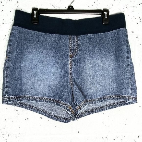 Motherhood Maternity Large Jean Stretchy Shorts - Picture 1 of 8